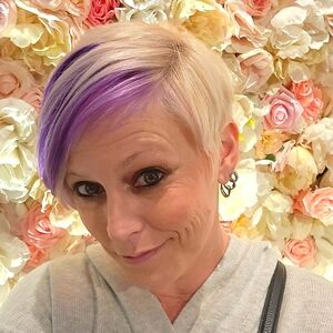 Meet your Posher, Amy